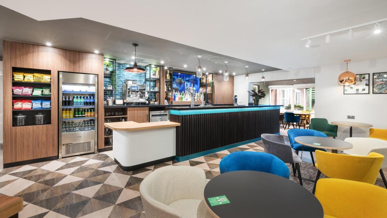 Hotel West By Ihg Reading