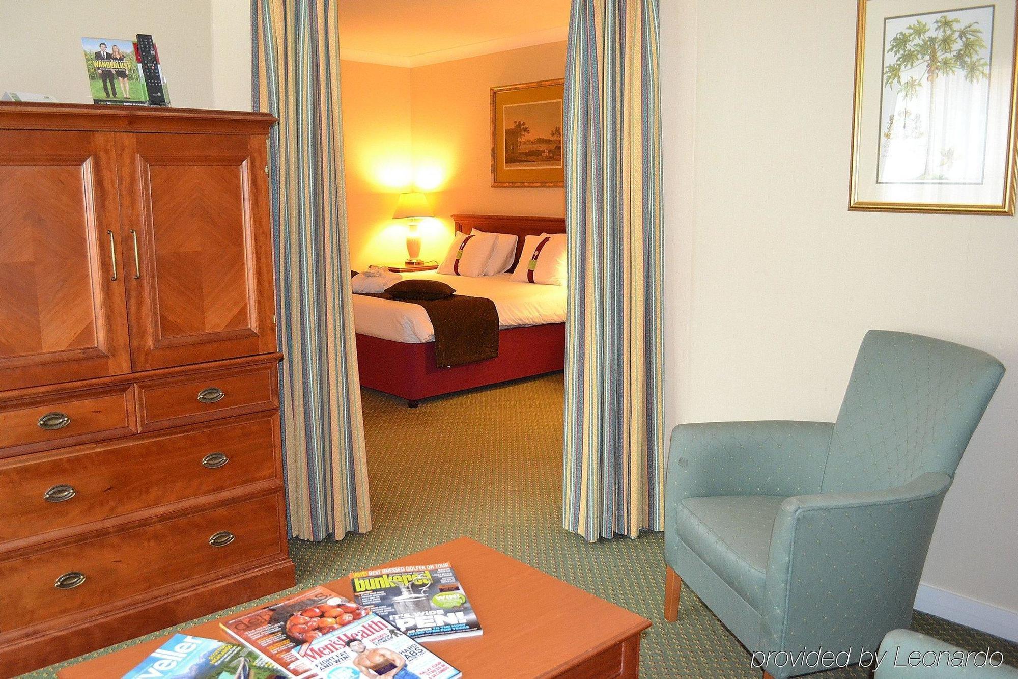 Hotel West By Ihg