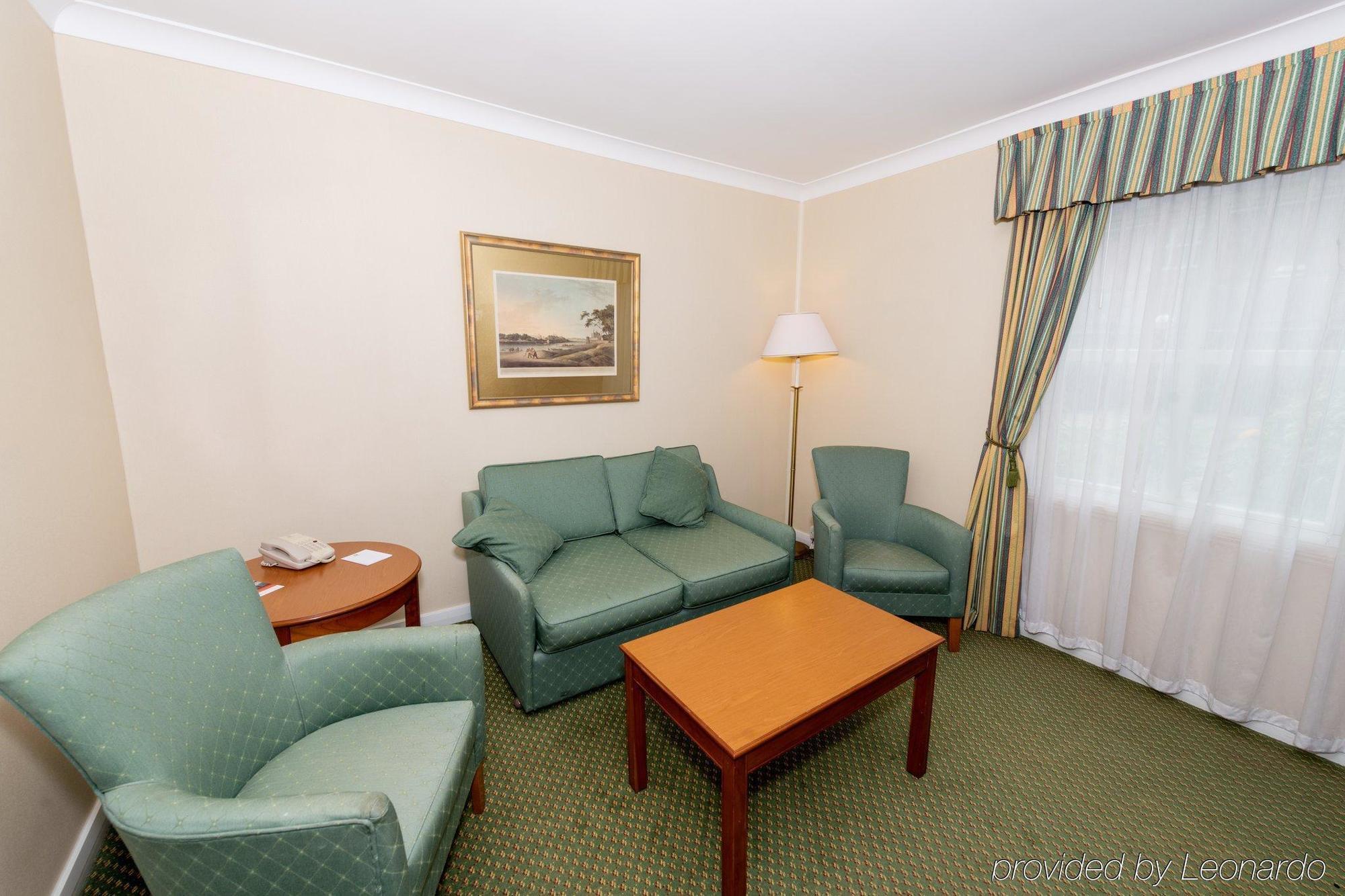 West By Ihg Hotel