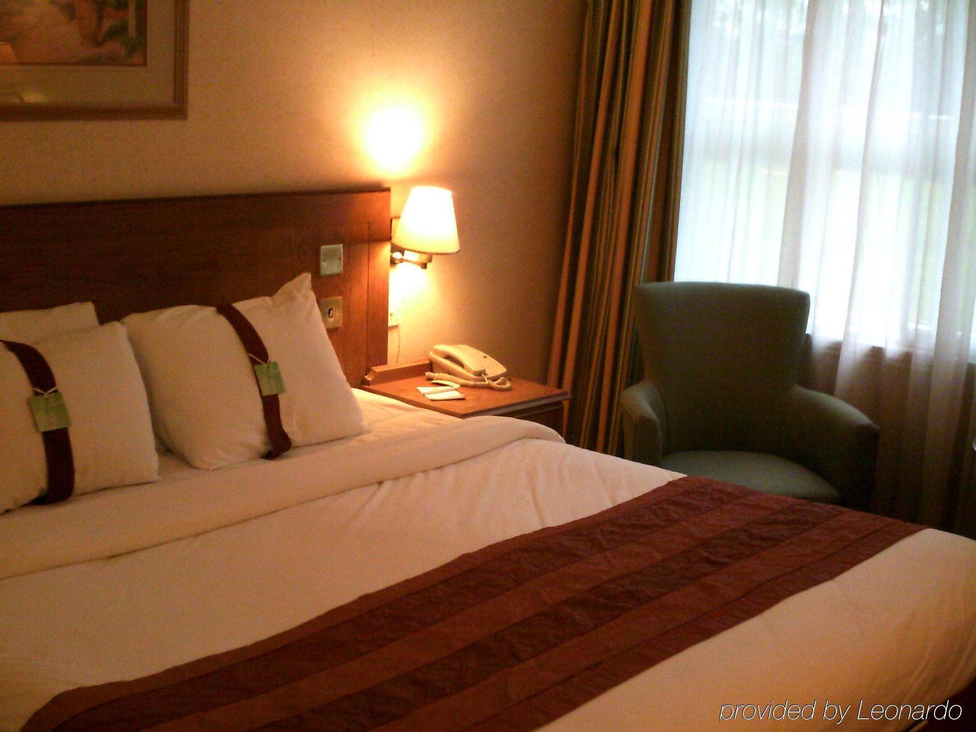 West By Ihg Hotel Reading