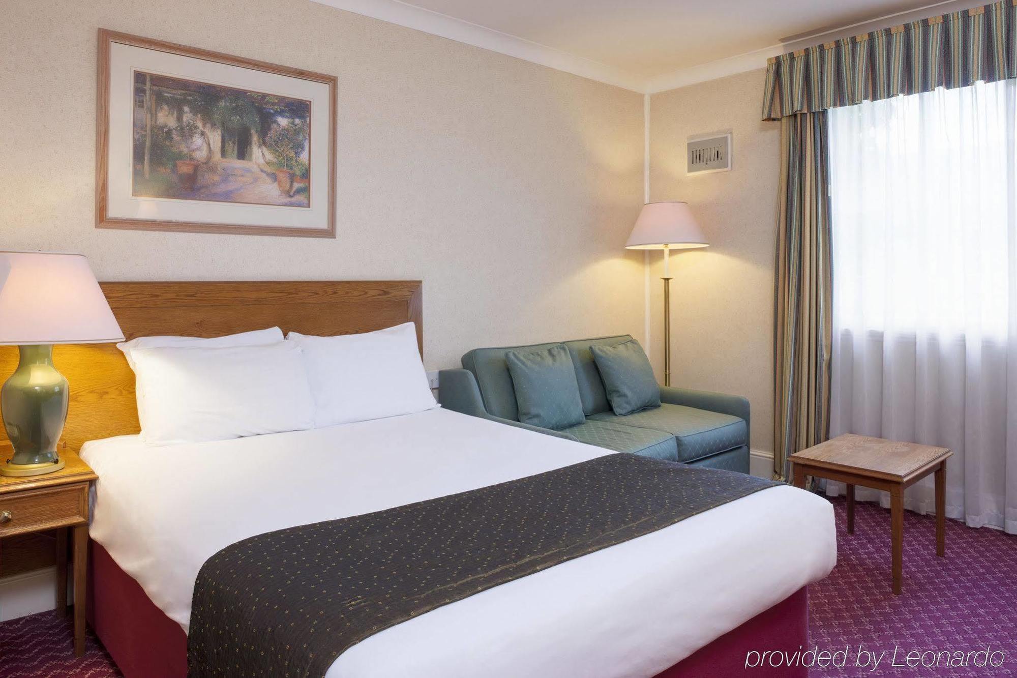 West By Ihg 4*